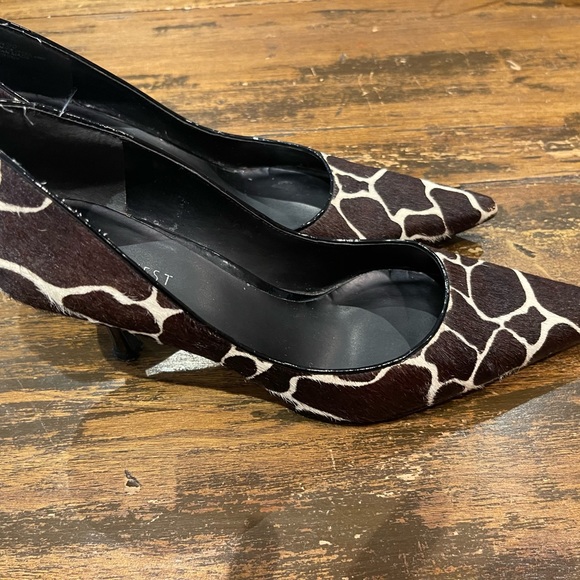 Nine West Giraffe Print Heels - Picture 2 of 4